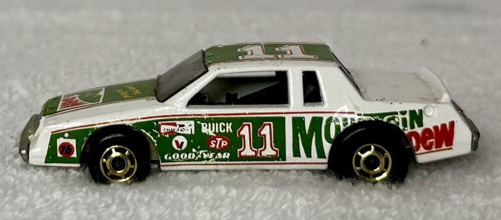 Vintage 1982 Hot Wheels Mountain Dew Racing Stocker #11 Diecast Stock Racing Car
